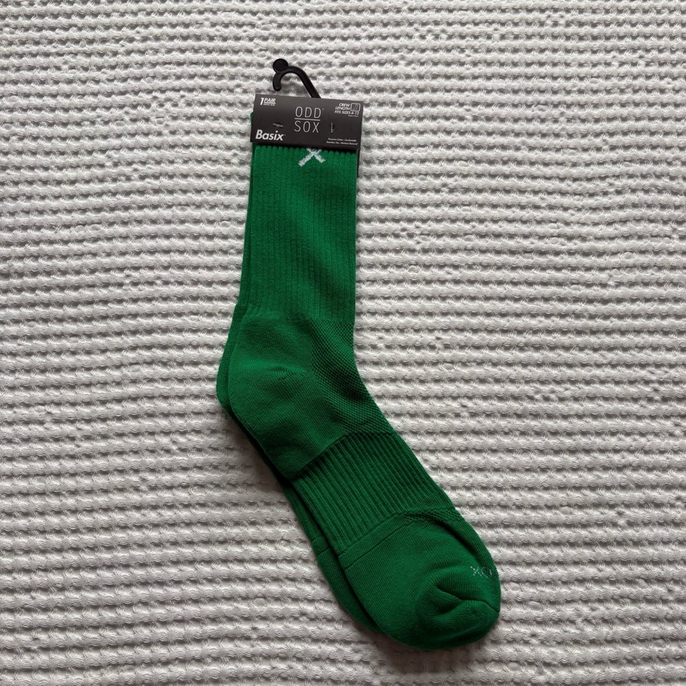 NWT Odd Sox Basix Crew Socks - Kelly Green - Men’s Size 6-12